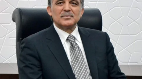 Gül'den ‘Aktif Siyaset' Açıklaması