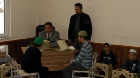 Düzce'de Kur'an Bülbülleri Yetişiyor