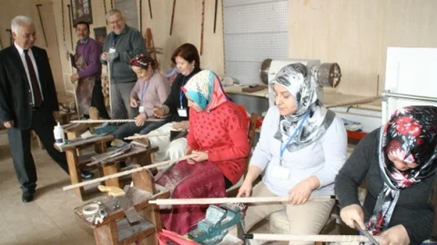 Devrek'te Baston Yapım Kursu Büyük İlgi Görüyor