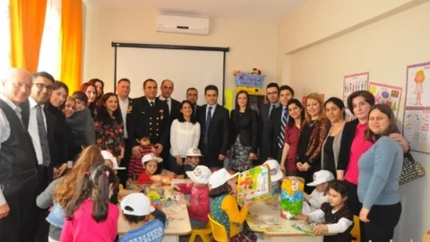 Akçapınar İlkokulu Anasınıfı Öğrencilerinin Oyuncak Sevinci