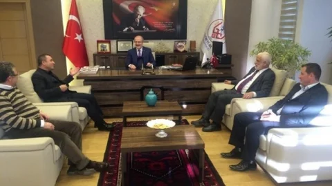 Uslu'dan Kafaoğlu'na Nezaket Ziyareti