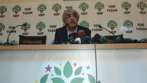 Fırat Ve Sancar HDP'den Aday Adaylığını Açıkladı