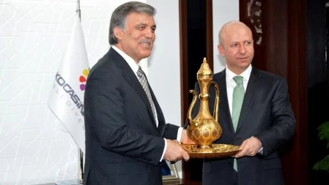 Gül'den Çolakbayrakdar'a 'hayırlı Olsun'