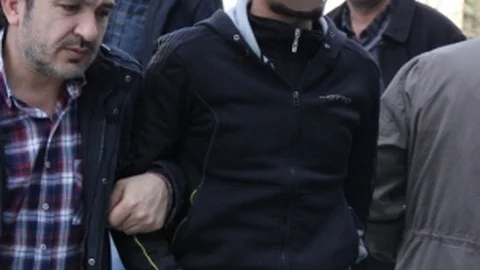 Aldığı Bira Ve Sigaraya Para Vermeyince Gözaltına Alındı