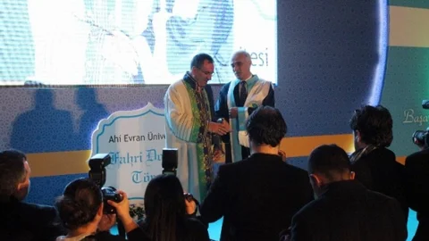 MÜSİAD Genel Başkanına Ahi Evran Üniversitesinde Fahri Doktora Ünvanı Verildi