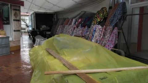 Kısa Süreli Sağanak Ve Dolu Yağışı Hayatı Olumsuz Etkiledi