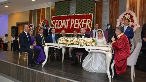 Odabaş Ve Özkaya Ailelerinin Mutlu Günü