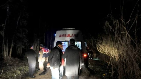 Hayvanlarını Otlatan Yaşlı Adam Bıçaklanarak Öldürüldü