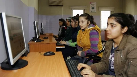 Şahinbey Belediyesi Meslek Edindiriyor