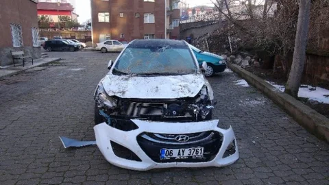 Yozgat'ta Kar Ve Yağmur Suları İstinat Duvarının Yıkılmasına Sebep Oldu