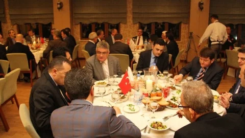 Düzceliler Vali Su'ya Veda Etti