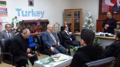 Kütahya İl Milli Eğitim Müdürlüğü Din Öğretimi Hizmetleri Şube Yöneticilerinden Gediz Halk Eğitim Merkezi'ne Nezaket Ziyareti