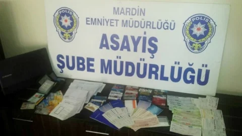 Mardin'de Hırsızlık Yaptıkları İddiasıyla 3 Kişi Tutuklandı