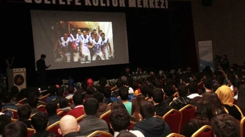 İnternet Fenomenleri Kağıthane'de Buluştu