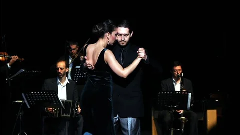 Ünlü tango orkestrası Eskişehir'de konser verdi