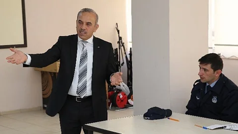 Altınordu'da Zabıtaya ‘Etkili İletişim' Eğitimi