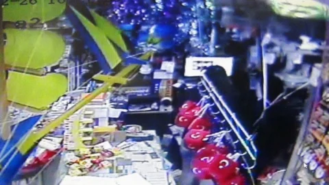 İşe Alınmayınca Kasadaki Telefonu Çaldı