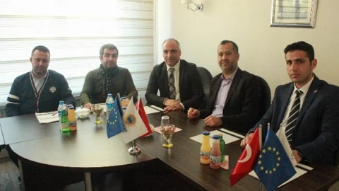 ''ak Parti Bölge İçin Allah'ın Bir Lütfüdür''