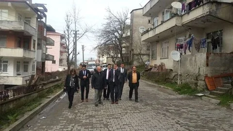 Akçakoca'da TOKİ Yetkilileri Kentsel Dönüşüm Alanında İncelemelerde Bulundu