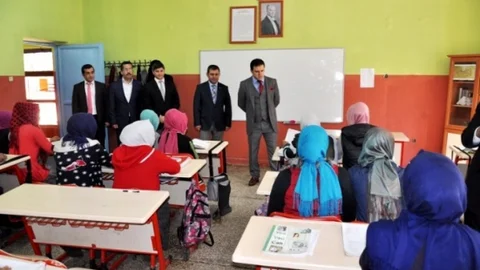 Kaymakam Fırat'ın Okul Ziyaretleri