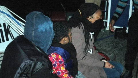 46 Kongo'lu Kaçak 8 Metrelik Botta Ölüm Kalım Savaşı Verdi