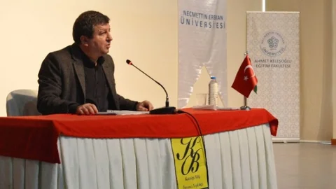 Neü'de Hocalı Katliamını Anma Konferansı Yapıldı