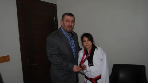 Çerkezköylü İş Adamı Dünya 3'üncüsü Tekvandocuyu Ödüllendirdi