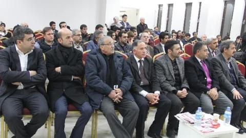 Elazığ'da ‘Insani Değerler Ve Kan Bağışı' Konferansı