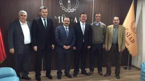 İsmail Ustaoğlu STK'ları Ve Esnafı Ziyaret Ediyor