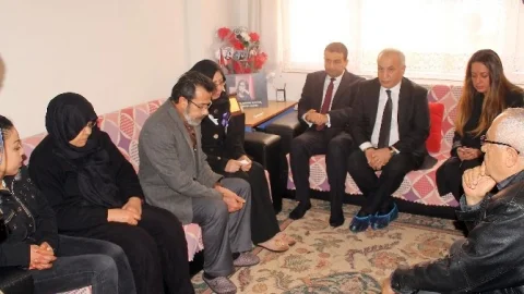 Bakırköy Belediyesi'nden Özgecan Kadın Danışma Evi