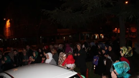 Abdullah Mert Umrecilerden Adaylığı İçin Dua İstedi