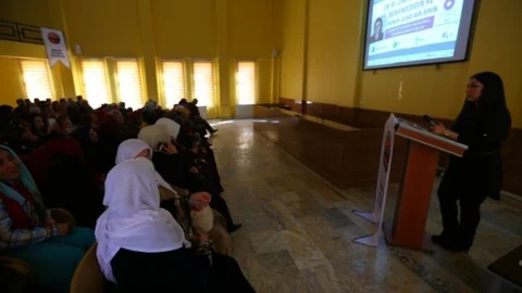 Edremit'te 8 Mart Etkinlikleri