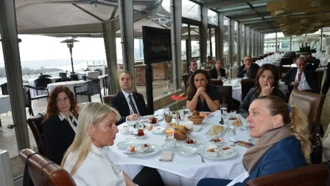 Türsab Genel Başkanı'ndan Kuşadası'na Yatırım Çağrısı