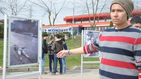 Saü'de Hocalı Katliamı Resim Sergisi Açıldı