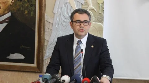 Türk Eczacılar Birliği 2. Başkanı Arman Üney