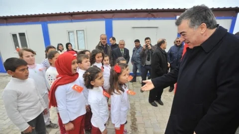 Konaklama Tesislerinde 17 Derslikli İlkokul Açıldı