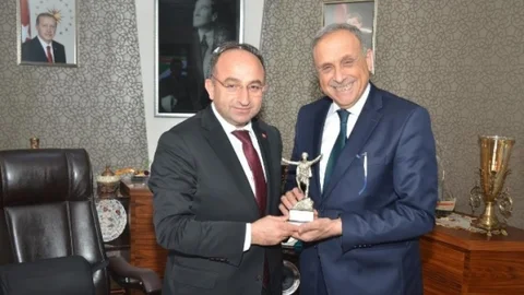 Başkan Badem'den İzmir'e Davet