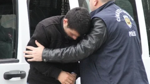 Askeri Silahla Vuran Genç Tutuklandı