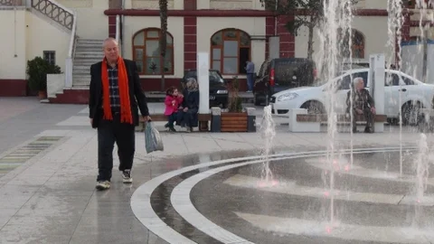 (Özel Haber) Cebindeki Son Parayla Milletvekili Aday Adayı Oldu