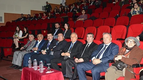 Üniversite Öğrencileri Mersin Çevre Kongresi'nde Buluştu