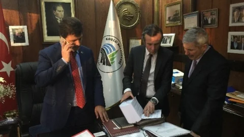 Dr. Hasan Özgür Özen'den AK Parti İl Başkanlığına Ziyaret