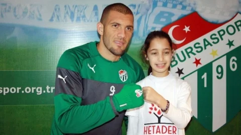 Bursasporlu Futbolculardan Talasemili Çocuklara Anlamlı Destek