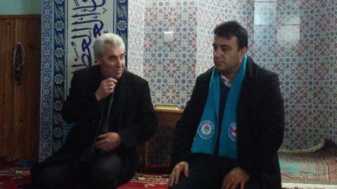 28 Şubat'ı Sabah Namazı Kılarak Protesto Ettiler