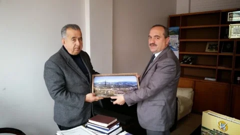 Başkan Uzun Kurum Ziyaretlerinde