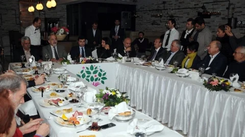 HDP Eş Genel Başkanı Demirtaş Antalya'da