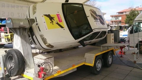 Düzce'de Emniyet Kemerinin Önemi Simülasyon Aracıyla Anlatıldı