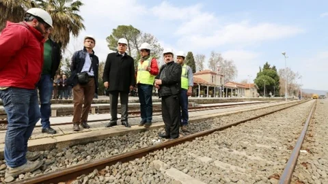 Selçuk'ta İzban İçin Kazma Vuruldu