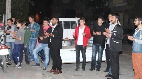 Lapseki Ülkü Ocakları Şehitler İçin Mevlid Okuttu