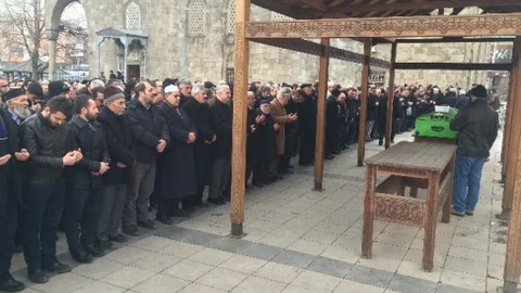 Erzurum Ulemasından Yunus Kaya Toprağa Verildi