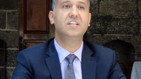 PKK'ya 'silah Bırakma' Çağrısı Diyarbakır'da Yankı Uyandırdı